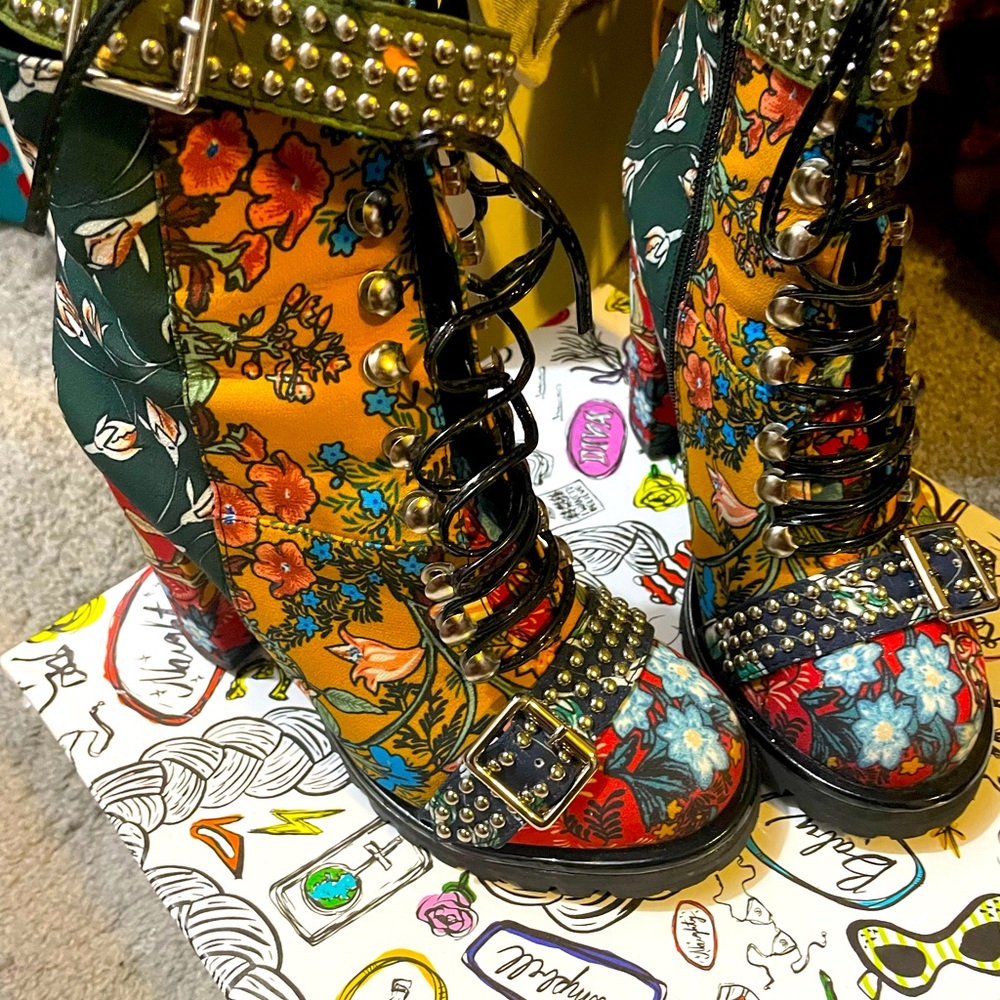 Rocker Boots